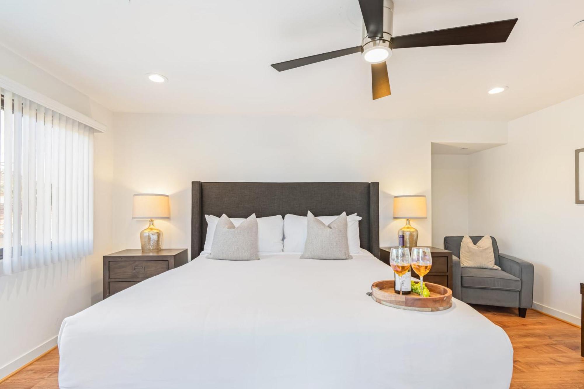 Windansea By Avantstay Private Rooftop Patio 2 Blocks To Town Holiday home